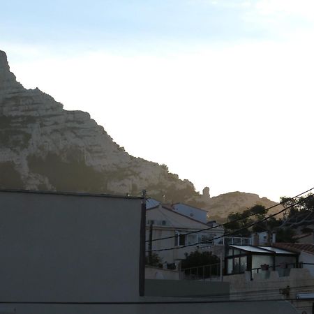 Maison De Village A 35 M Du Bord De Mer Marseilles Buitenkant foto
